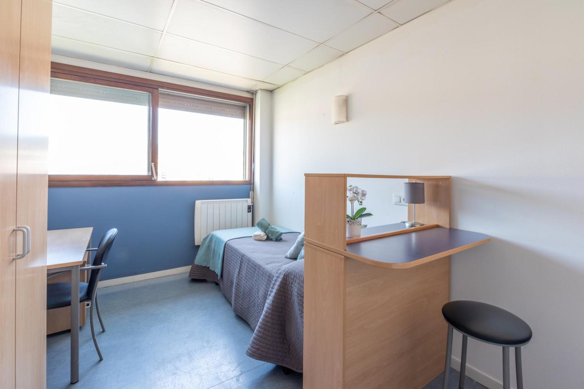 Residencia Universitaria Resa Lesseps Βαρκελώνη Εξωτερικό φωτογραφία